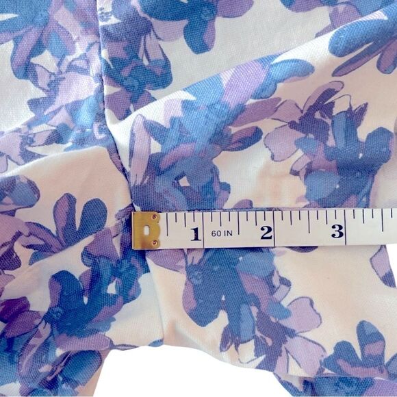 Banana Republic Lavender Periwinkle Floral Print Hampton Fit Short - Picture 7 of 8